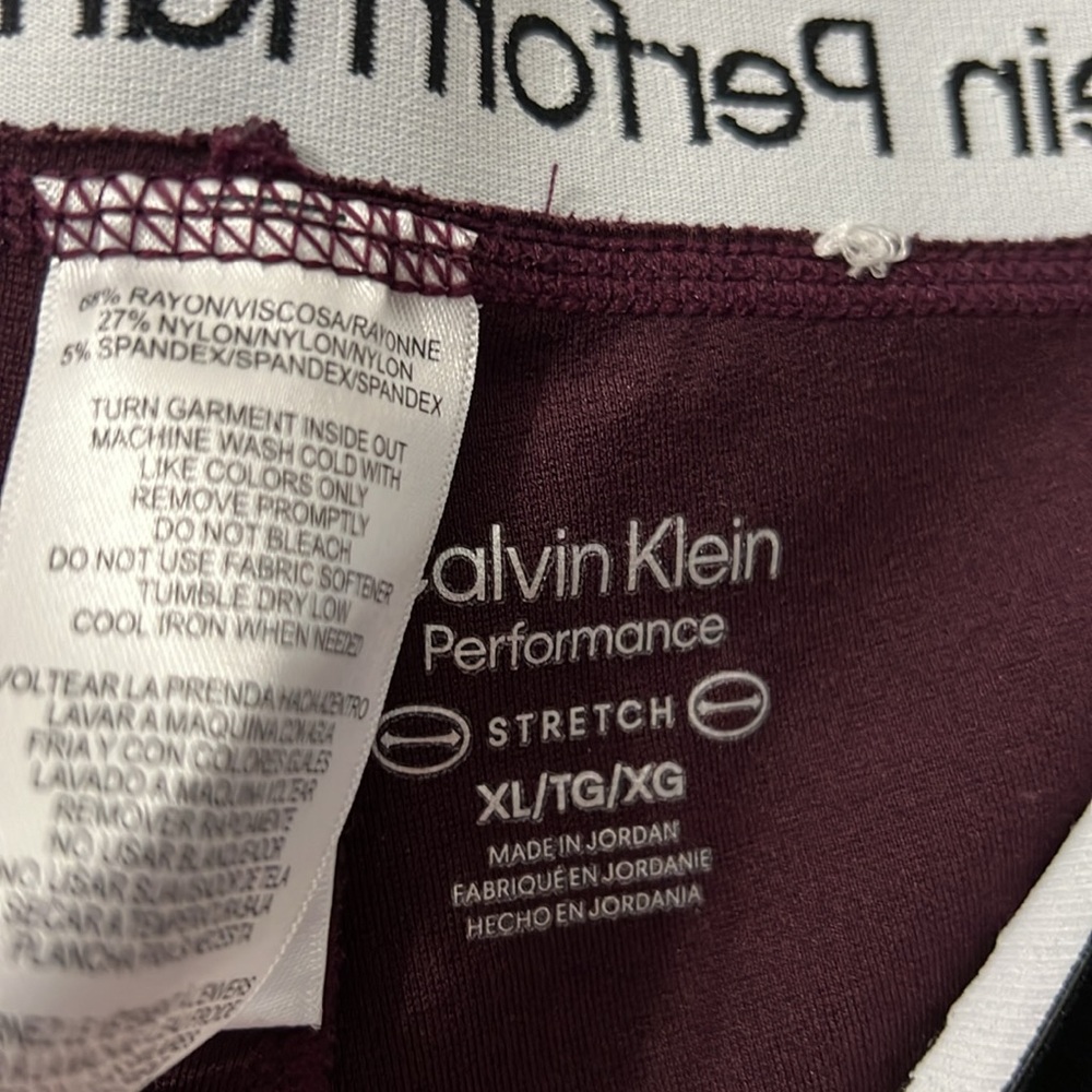 Calvin Klein Performance Matching Set - Picture 6 of 7